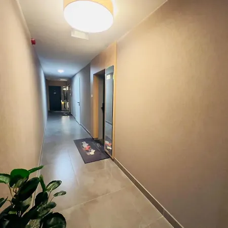 Karzo Lk 210 Free Garage Apartamento *