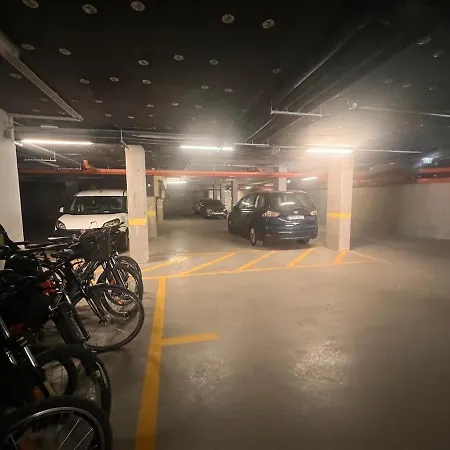 Karzo Lk 210 Free Garage * Budapest