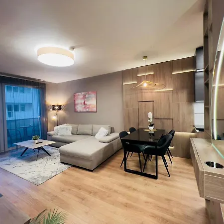 Apartamento Karzo Lk 210 Free Garage