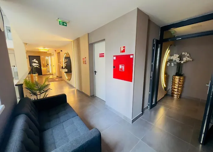 Apartment Karzo Lk 210 Free Garage *