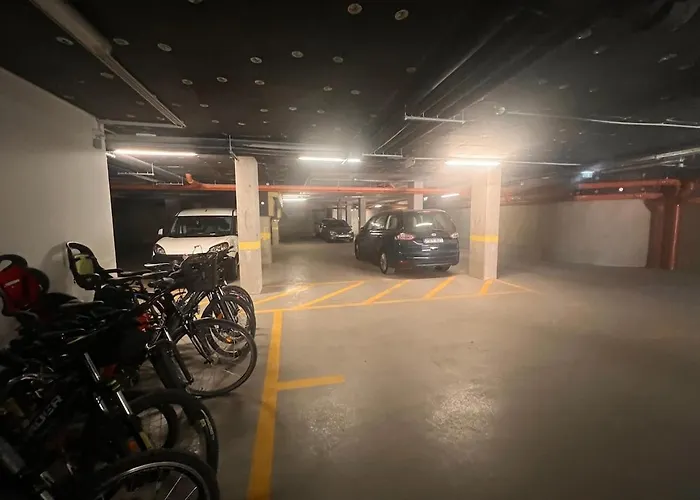 Karzo Lk 210 Free Garage * Budapesta