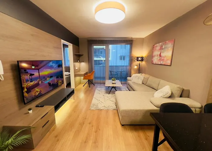 Karzo Lk 210 Free Garage * Budapesta